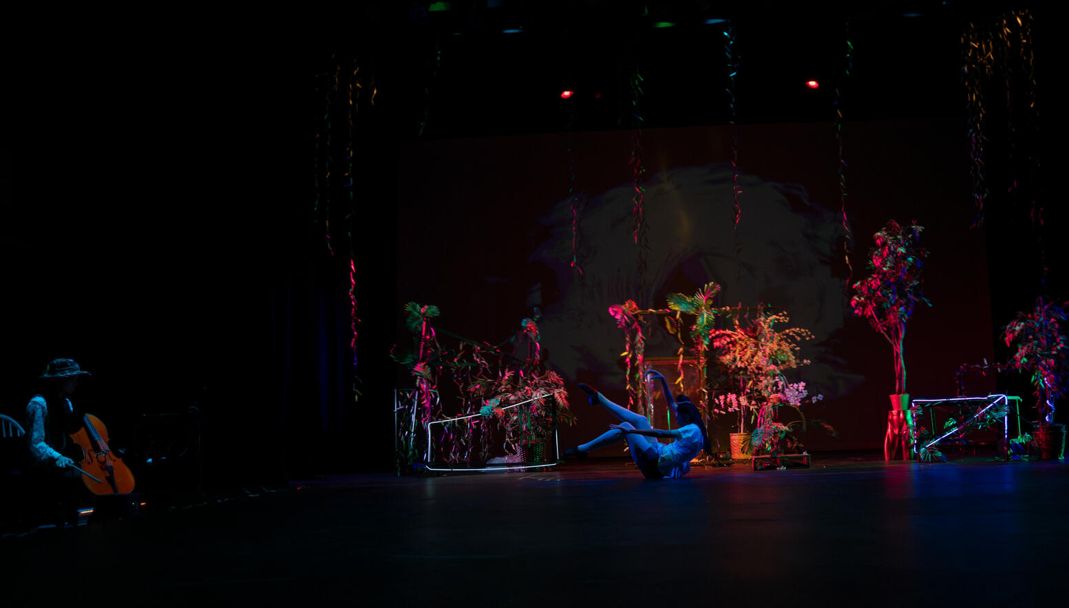 Alice (Kara Roseborough), Yun Han