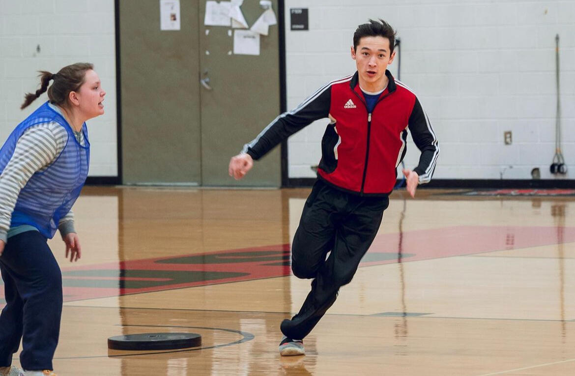 Extra (Lucy Sugawa), Jace (Joe Gailey)