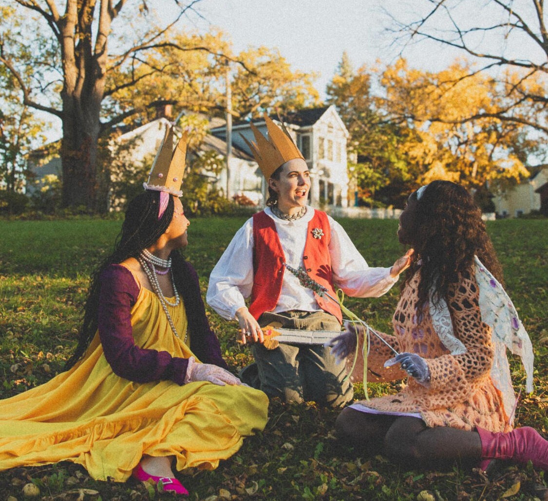 Models: Juliet Bornholdt, Freda Frimpong, Alexandria Smith